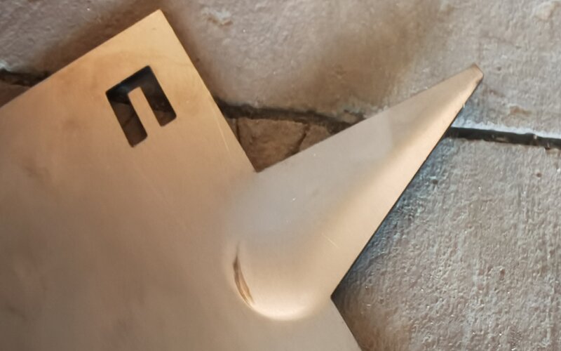 Industrial-style metal borders