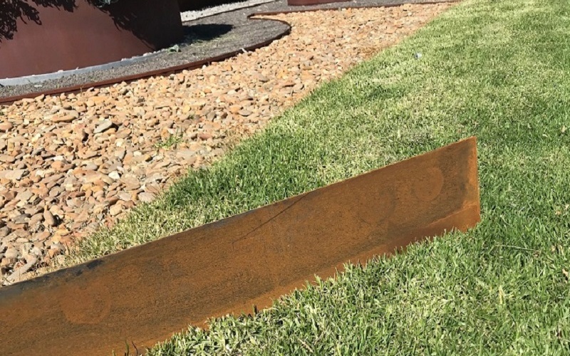 Architectural Steel Garden Edging