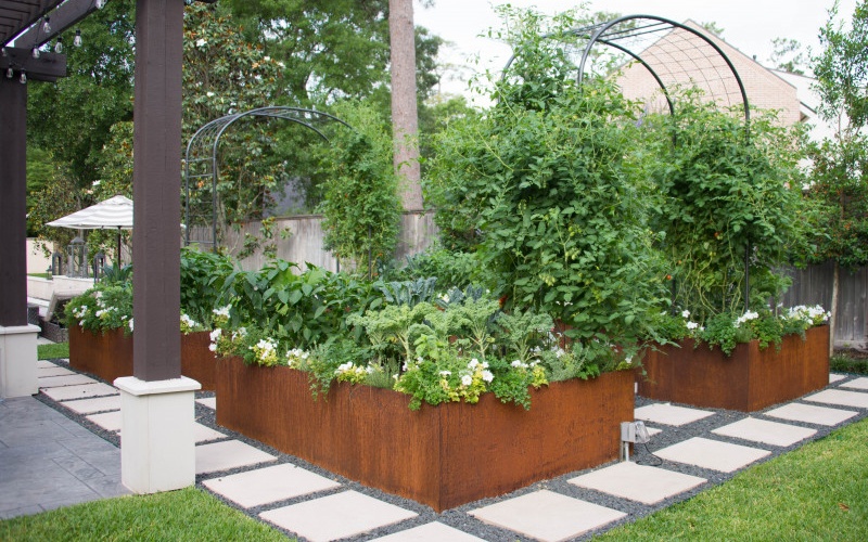 High-End Steel Planter Boxes for Resorts