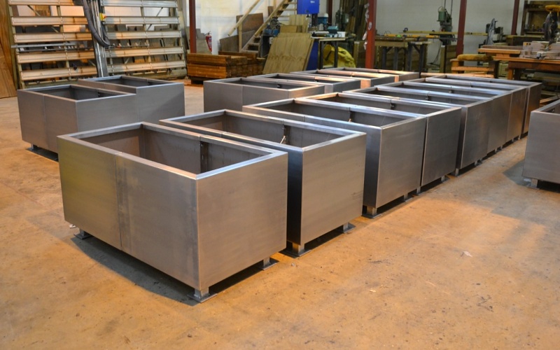 Restaurant Patio Steel Planters Commercial