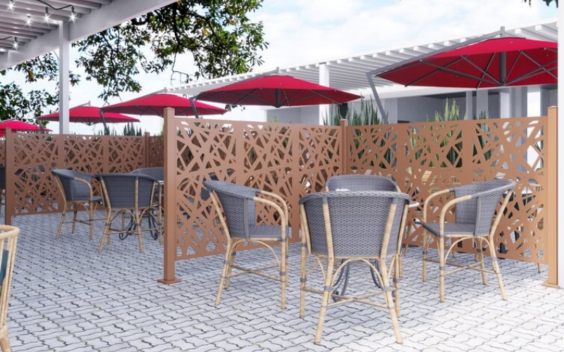Corten Steel Screens for Poolside Privacy – Saltwater Resistant