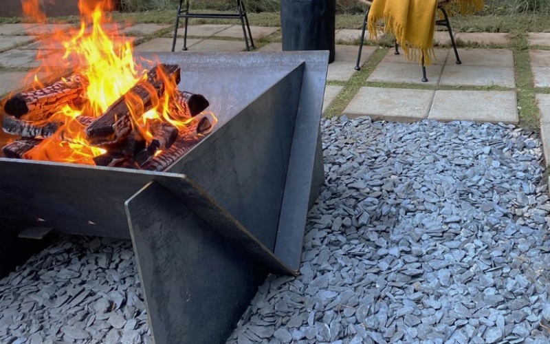 Modern Corten Steel Square Fire Pit - Commercial-Grade Outdoor Decor